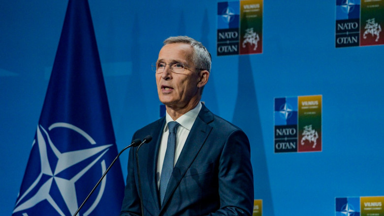 Aliatii NATO au ajuns la un acord pentru planuri regionale de aparare in cazul unui atac rusesc Imagine