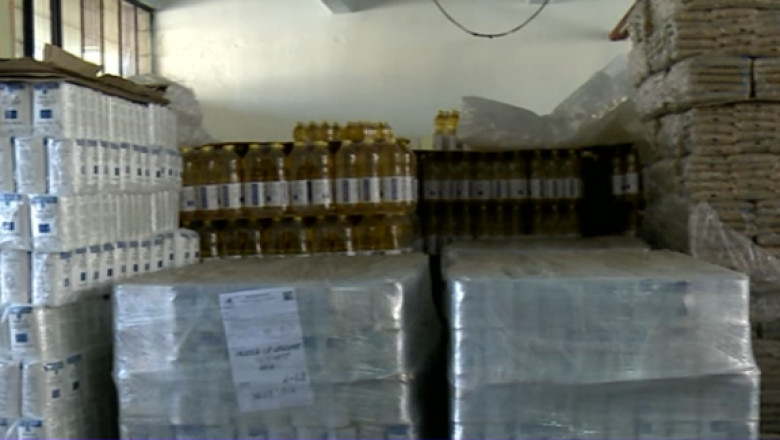 Alimente gratuite, dar cu destinatar gresit. Oameni cu venituri mari au primit tichete pentru ajutoare Imagine