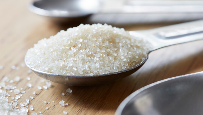 Alimentele care s-au scumpit cel mai mult in ultimul an: Pretul zaharului a crescut cu peste 50% fata de 2022 Imagine