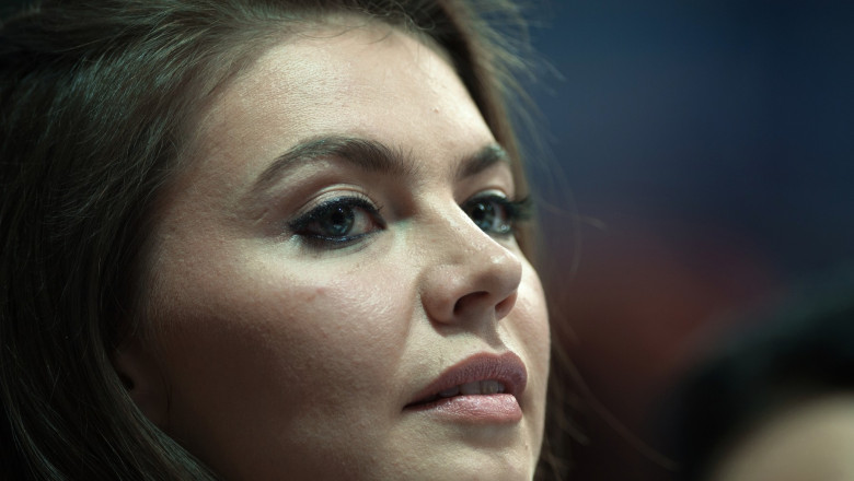 Alina Kabaeva, presupusa iubita a lui Putin, pusa oficial pe lista persoanelor din anturajul lui Putin sanctionate de Londra Imagine