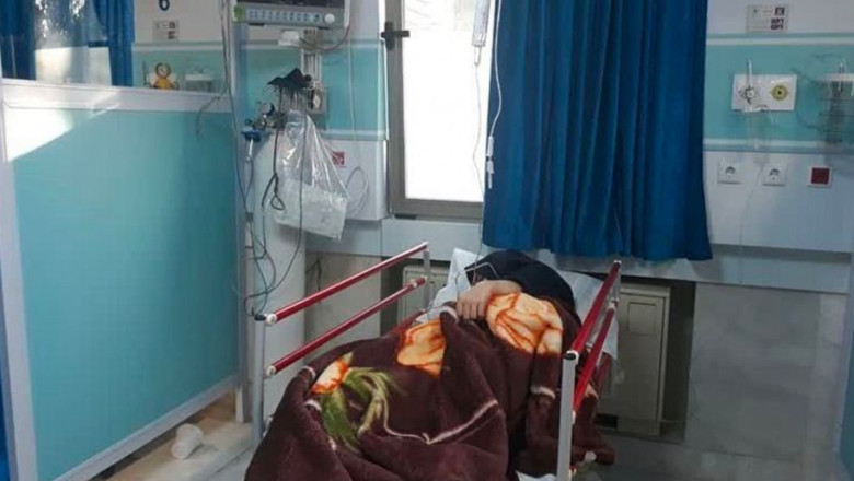 Alte zeci de fete au fost otravite cu gaz in scolile din Iran. Presedintele Raisi da vina pe "dusmanii" tarii Imagine
