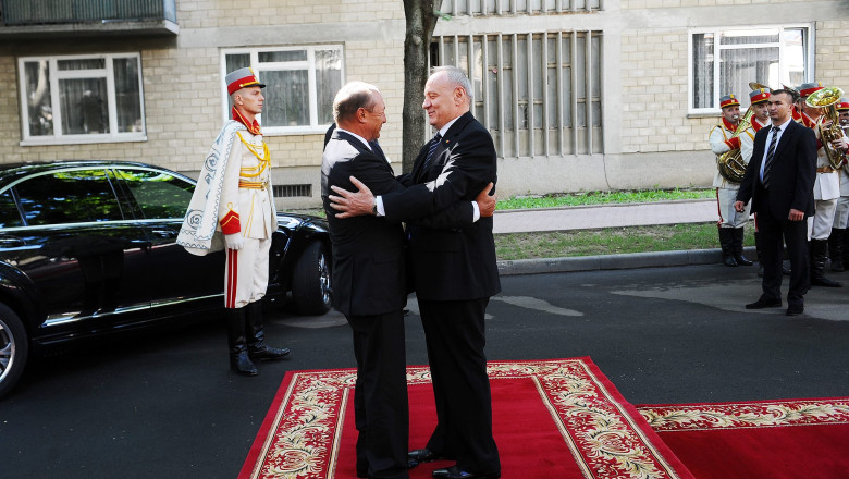 Ambasadorul german la Chisinau: Declaratiile lui T. Basescu despre unire sunt o furtuna intr-un pahar cu apa Imagine