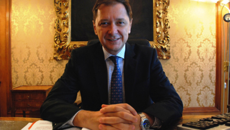 Ambasadorul Romaniei la Paris, despre scandalul invitatiilor: O mare gafa, voi da explicatii, daca Parlamentul imi cere Imagine