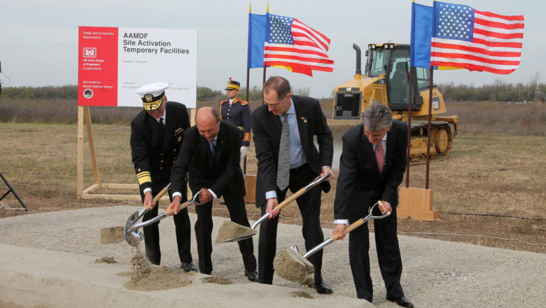 Ambasadorul Rusiei la NATO: Construirea unei baze militare in Romania constituie o provocare grava Imagine