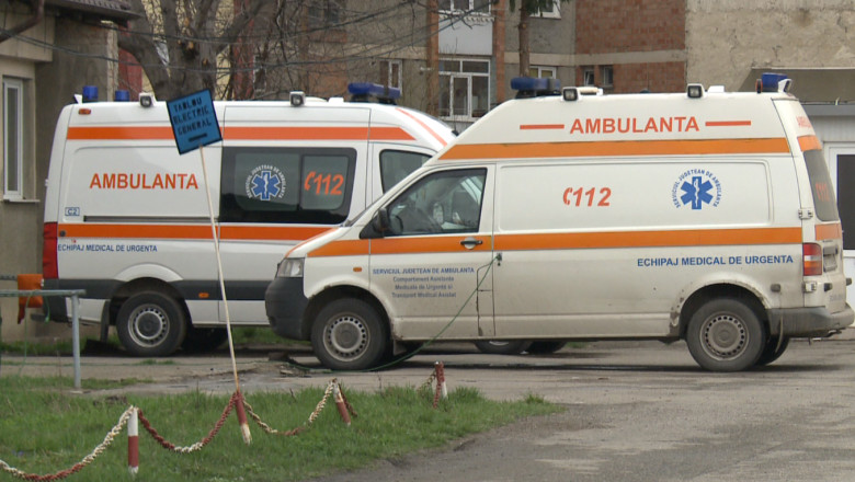 Ambulanta moderna, fara medici. Salvarea asigura permanenta doar doua zile pe saptamana  Imagine
