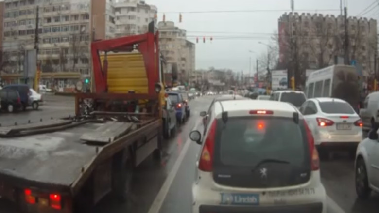 Amenda pentru un chistoc aruncat pe geam. Sanctiunile pornesc de la 400 si ajung la 800 de lei Imagine