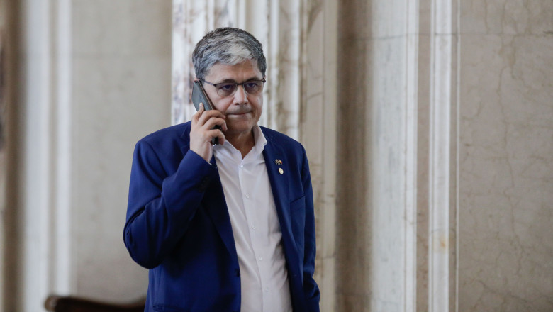Amenintari in Coalitie din cauza deficitului pe septembrie. Bolos: „De trei zile nu dorm. Sa vina Rares Bogdan ministru de Finante” Imagine