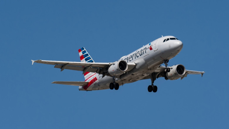 American Airlines testeaza o tehnologie de imbarcare care semnaleaza persoanele care sar peste rand Imagine