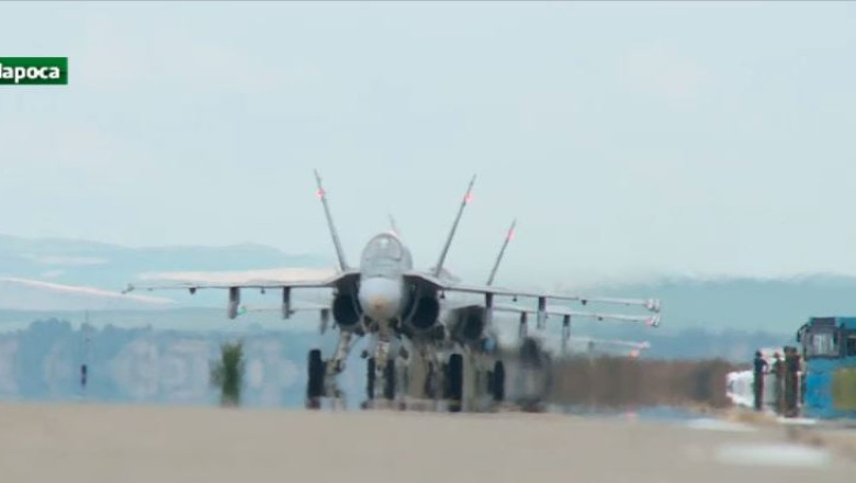 Americani la Campia Turzii. Peste 90 de parasutisti din SUA participa la exercitiile de la Baza 71 Aeriana Imagine