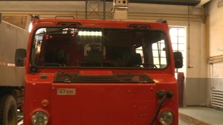 Amfibii unicat la Constanta. Utilajele vor fi folosite la operatiunile de deszapezire Imagine