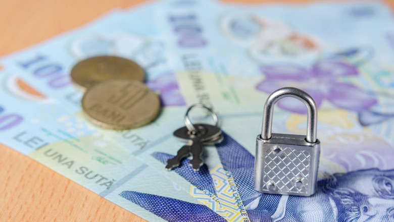 Analiza Reuters: Cum incearca Romania sa-si reduca deficitul si sa evite pierderea calificativului recomandat pentru investitii Imagine