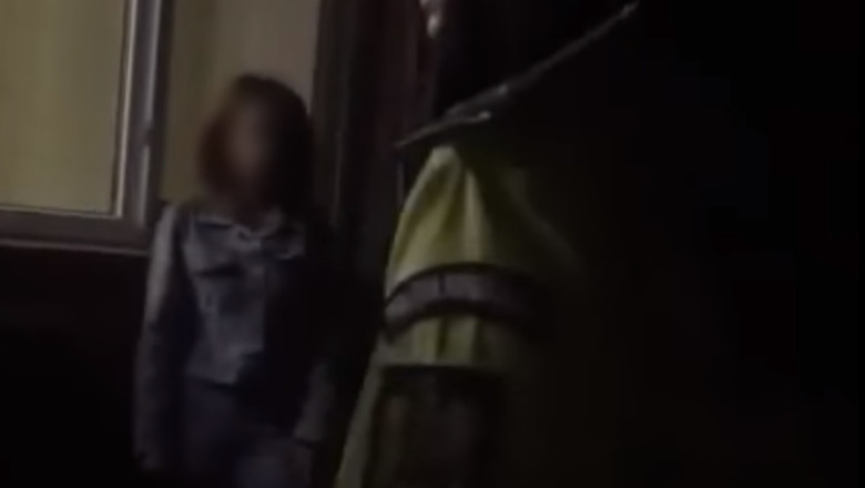 Ancheta disciplinara in Politia Giurgiu, dupa ce un politist a fost filmat cand agreseaza fizic si verbal copii institutionalizati Imagine