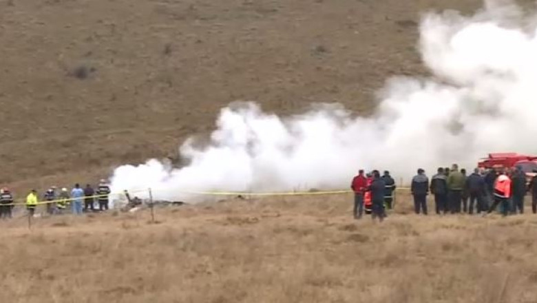 Ancheta in accidentul aviatic. Procurorii au dus registratoarele elicopterului la Bucuresti Imagine