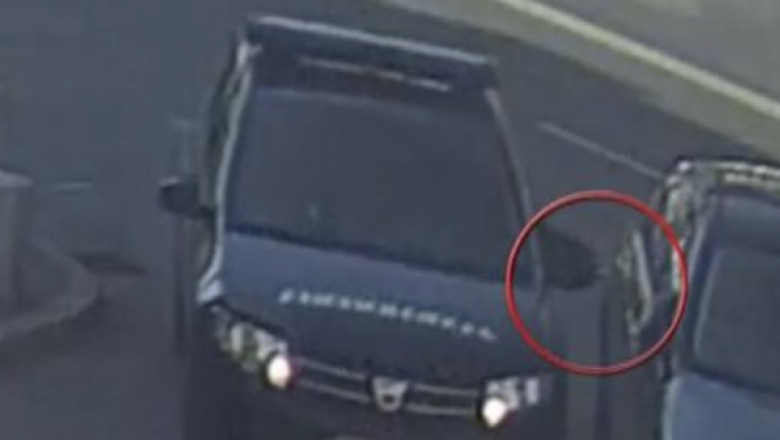 Ancheta in cazul jandarmului care a zgariat o masina parcata neregulamentar. Masurile anuntate de Jandarmeria Bucuresti Imagine