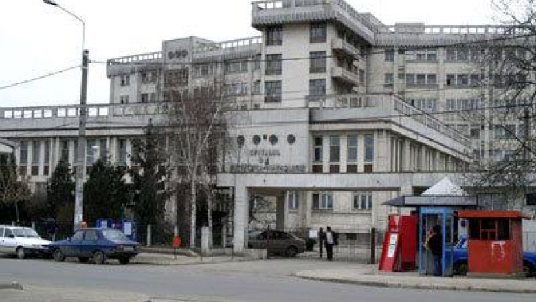 Ancheta la Maternitatea din Ploiesti, dupa ce o femeie trimisa la Bucuresti a nascut in taxi. MS sesizeaza Parchetul Imagine