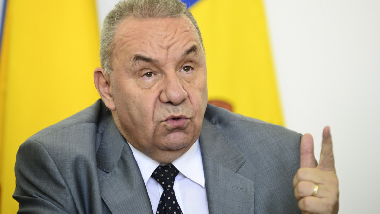 Andrei Marga a demisionat de la sefia ICR. Senatorii cerusera azi revocarea lui Imagine