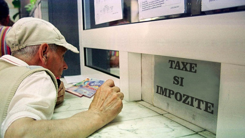 Angajat din primarie, acuzat ca ar fi cheltuit toti banii incasati de la localnici ca impozite, pe ultimii 6 ani Imagine