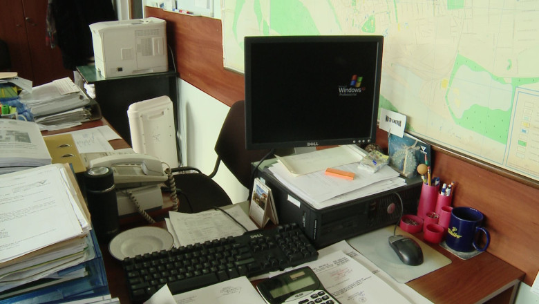 Angajati CJ Braila, suspendati din functie Imagine