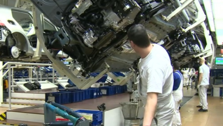 Angajatii germani, impartiti in norocosi si asupriti Imagine