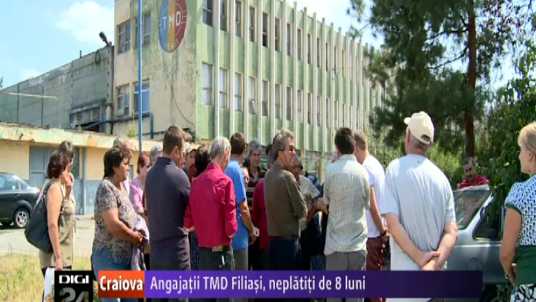 Angajatii TMD Filiasi, neplatiti de 8 luni. Zeci de salariati au protestat, astazi, in fata fabricii Imagine