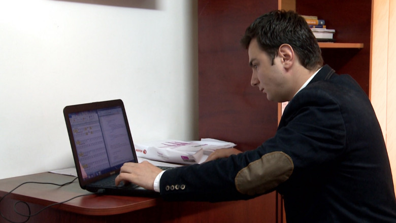 Angajatorii trebuie sa considere voluntariatul ca experienta profesionala  Imagine