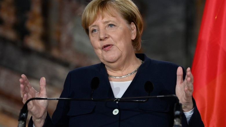 Angela Merkel acuza Polonia si statele baltice pentru inceperea razboiului din Ucraina Imagine