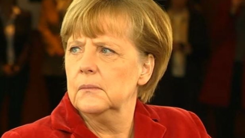 Angela Merkel: Insultele Victoriei Nuland la adresa UE sunt inacceptabile Imagine
