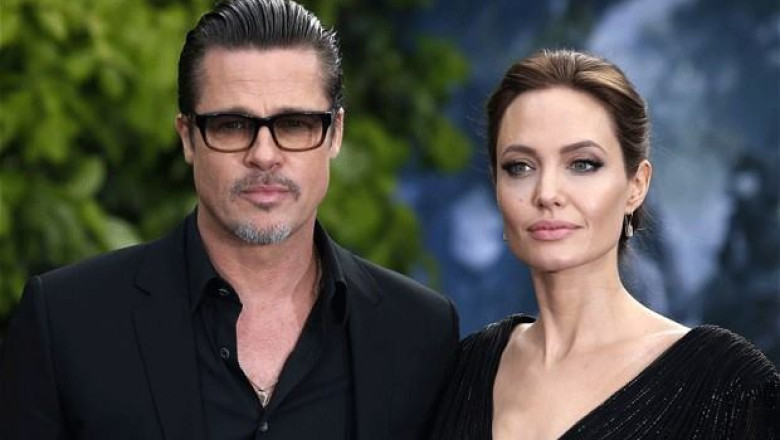 Angelina Jolie si Brad Pitt s-au casatorit Imagine