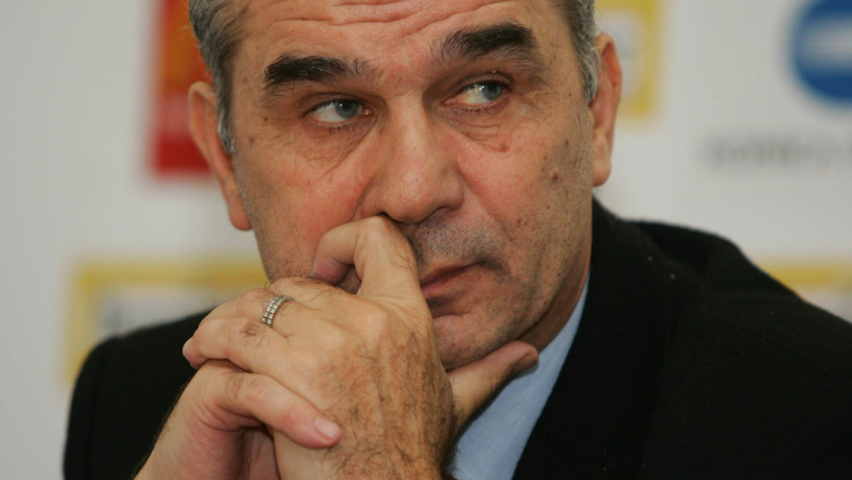 Anghel Iordanescu a inceput cautarile pentru Echipa Nationala. La meciul dintre Dinamo si Pandurii Imagine