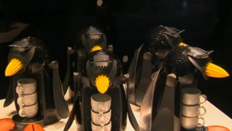 Animale din electrocasnice. 10.000 de produse pentru casa folosite pentru decoratiuni de Craciun Imagine