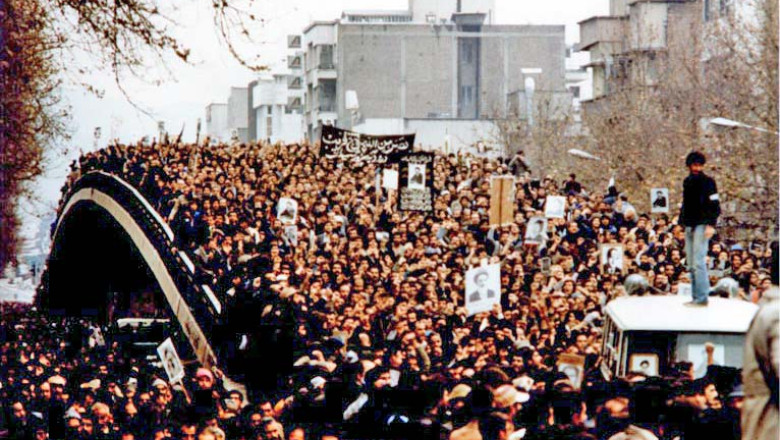 Aniversare in Iran. Regimul de la Teheran marcheaza 35 de ani de la revolutia islamica Imagine
