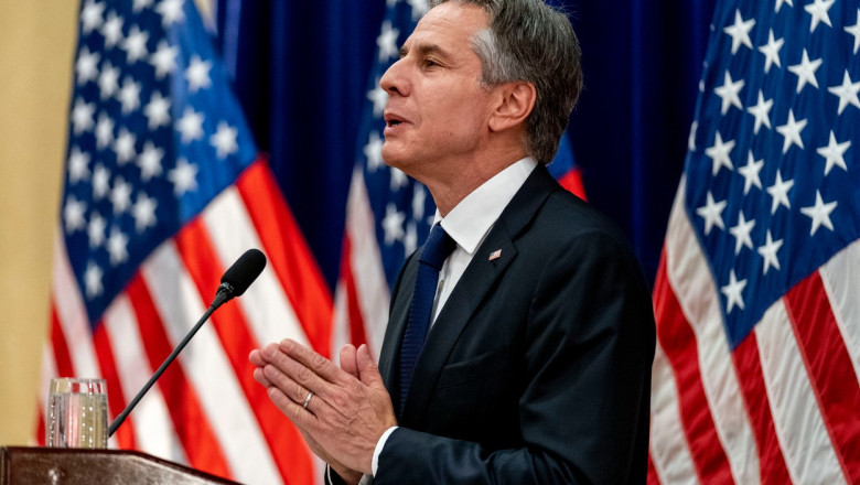 Antony Blinken indeamna Pakistanul, devastat de inundatii, sa ceara relaxarea datoriei chineze Imagine