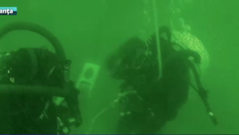 Antrenamente in adancuri. 40 de scafandri din cinci tari s-au antrenat la mare adancime Imagine