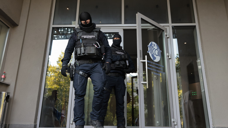 Antrenorul lotului national feminin de bob si sanie, acuzat de proxenetism. DIICOT: Paul Neagu a recrutat sportive pentru prostitutie Imagine