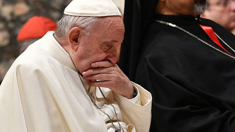 Anuntul Vaticanului despre starea de sanatate a papei Francisc: „Nu mai are nevoie de ventilatie mecanica non-invaziva'' Imagine