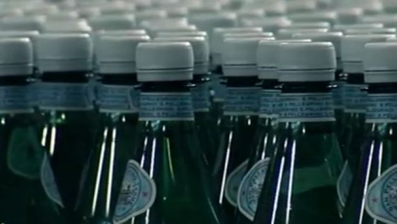 Apa minerala retrasa. Reactia Lidl Imagine