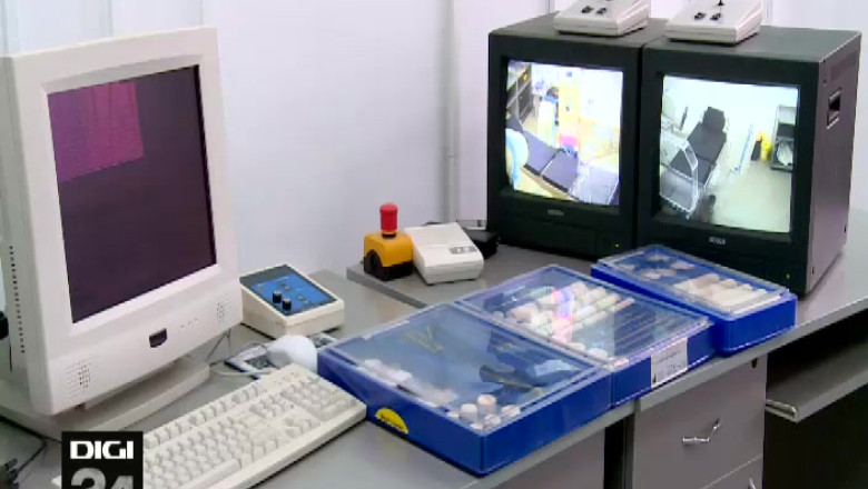 Aparat de radioterapie, nefolosit de 5 ani Imagine