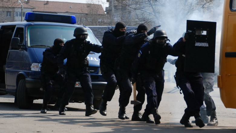 Aparate GPS pentru jandarmii montani Imagine