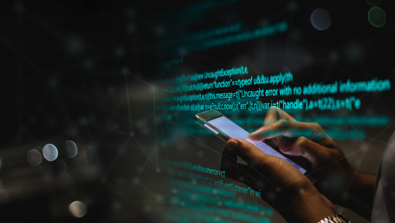 Apeluri false in numele unor institutii sau autoritati: DNSC avertizeaza asupra unei tentative de frauda pe WhatsApp Imagine