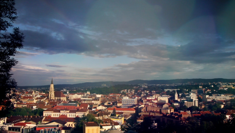 Aplicatie pentru soferi. Unde pot gasi cel mai apropiat loc de parcare liber Imagine