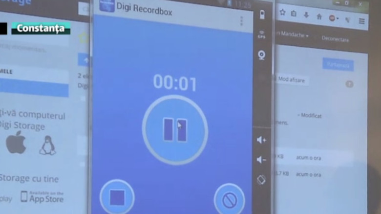 Aplicatii pentru smartphone-uri. Studentii Universitatii Ovidius din Constanta au dezvoltat platforme online Imagine