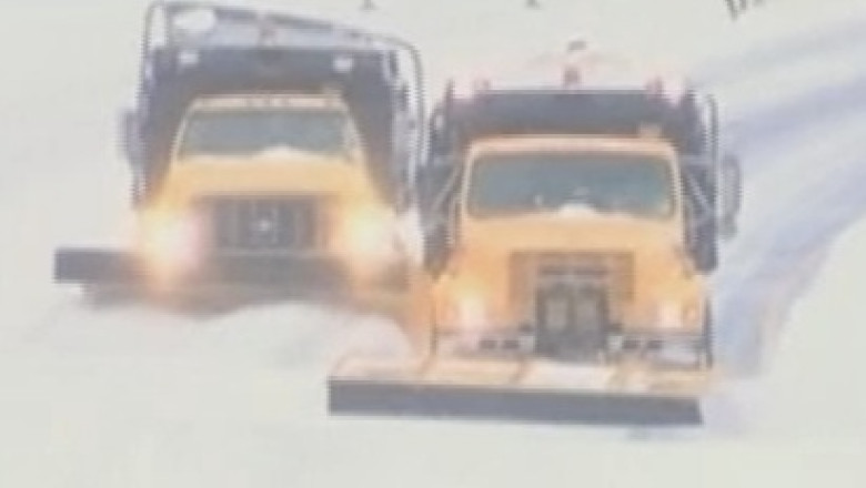 Apocalipsa de gheata in SUA. 13 morti, 600.000 de locuinte fara curent si 4.100 de zboruri anulate Imagine