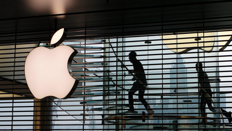 Apple vrea sa lanseze o emisiune de obligatiuni, partial in euro Imagine