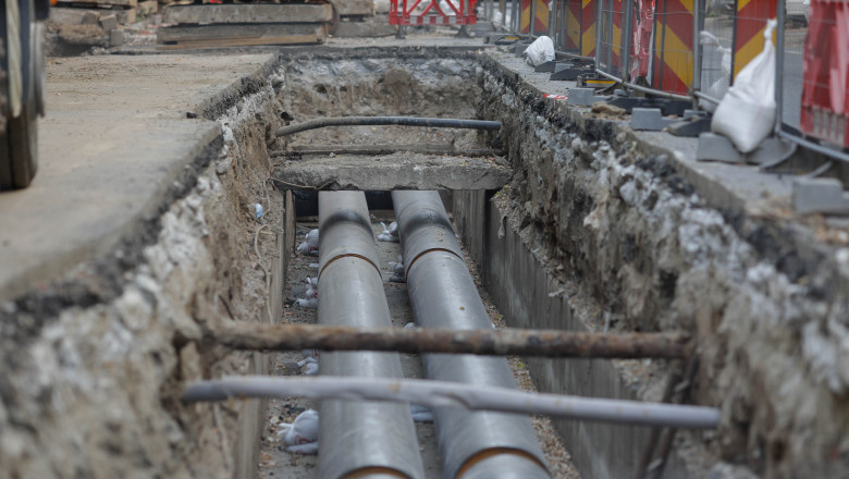 Aproape 1.000 de blocuri din Bucuresti raman fara apa calda, in urma unor lucrari de reparatii la reteaua de termoficare Imagine