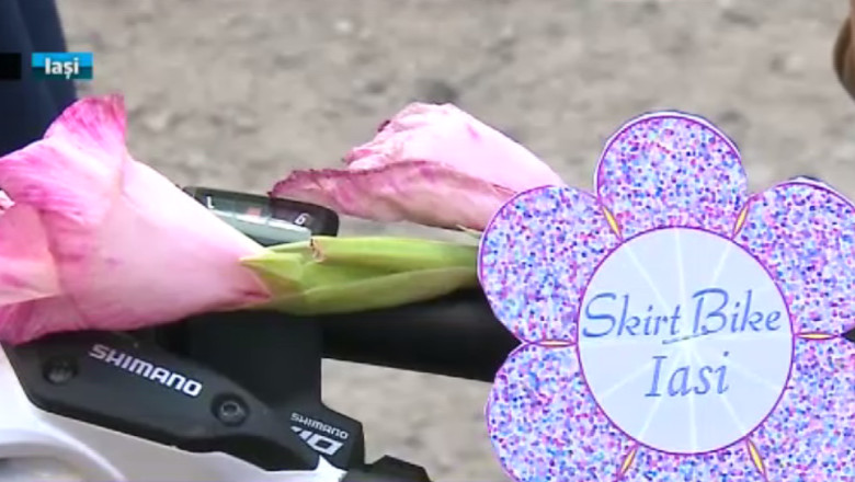 Aproape 100 de femei au participat la Iasi, la SkirtBike Imagine