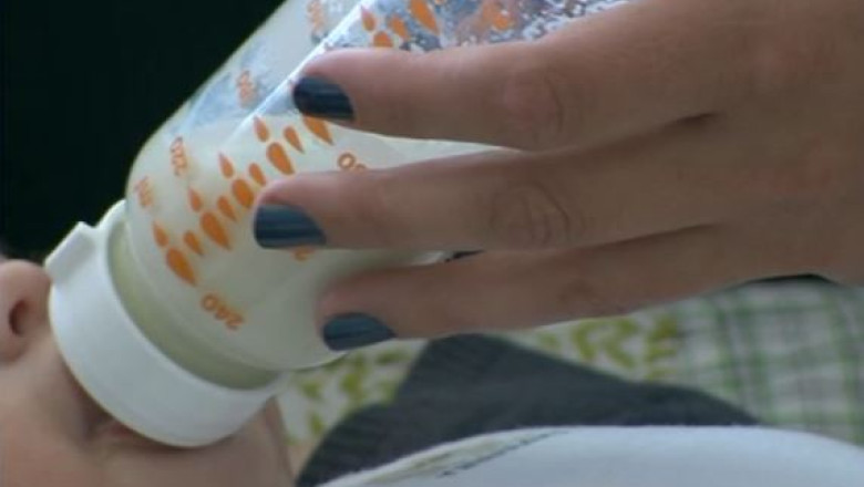 Aproximativ o mie de bebelusi din Suceava au ramas fara lapte praf Imagine