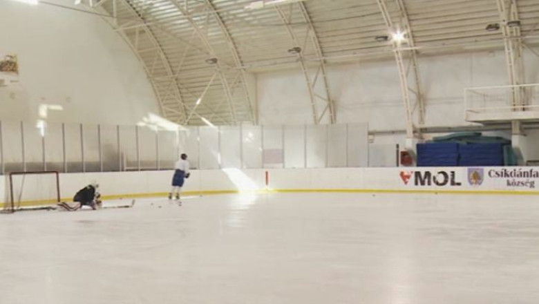 Arad. Patinoar de 1, 2 milioane de euro deschis in 2006, folosit doar de cateva ori pe an Imagine