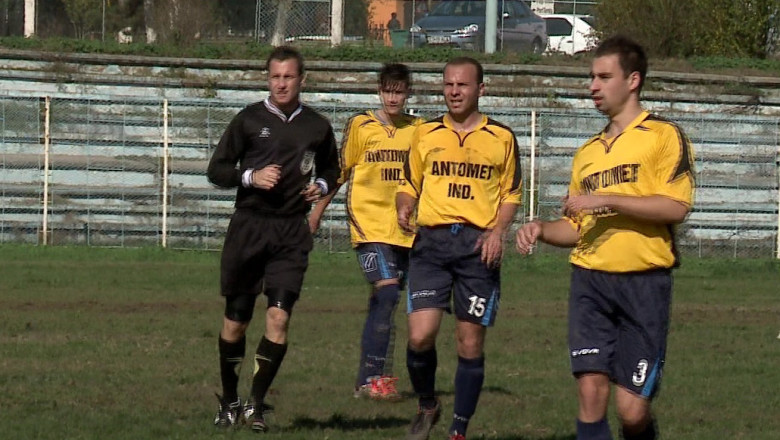 Arbitrii constanteni intra in greva Imagine