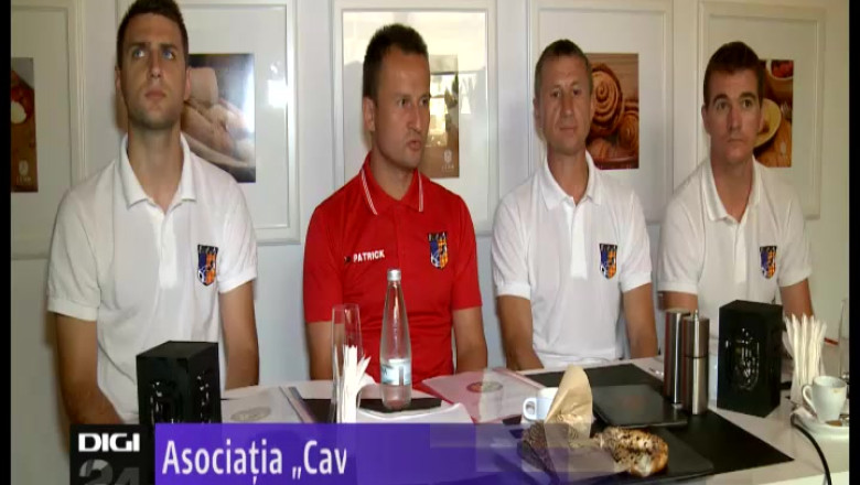 Arbitrii, grupati in asociatia „Cavalerii Fluierului" Imagine