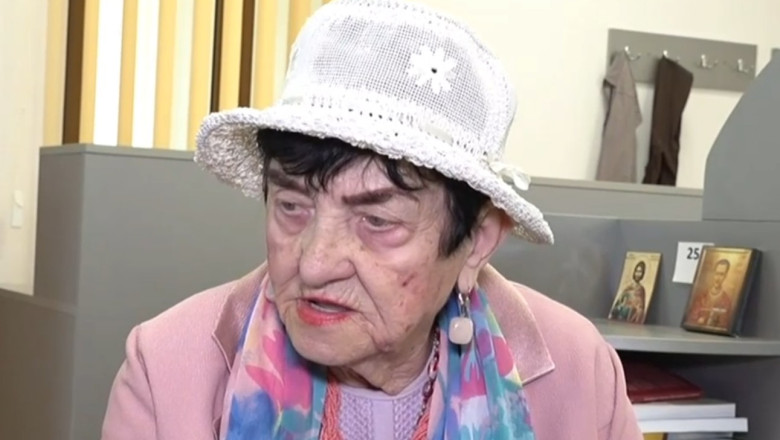 Are 90 de ani si este cea mai varstnica studenta din Romania: „Au crezut ca sunt bunica cuiva. Nu, draga, sunt colega voastra”